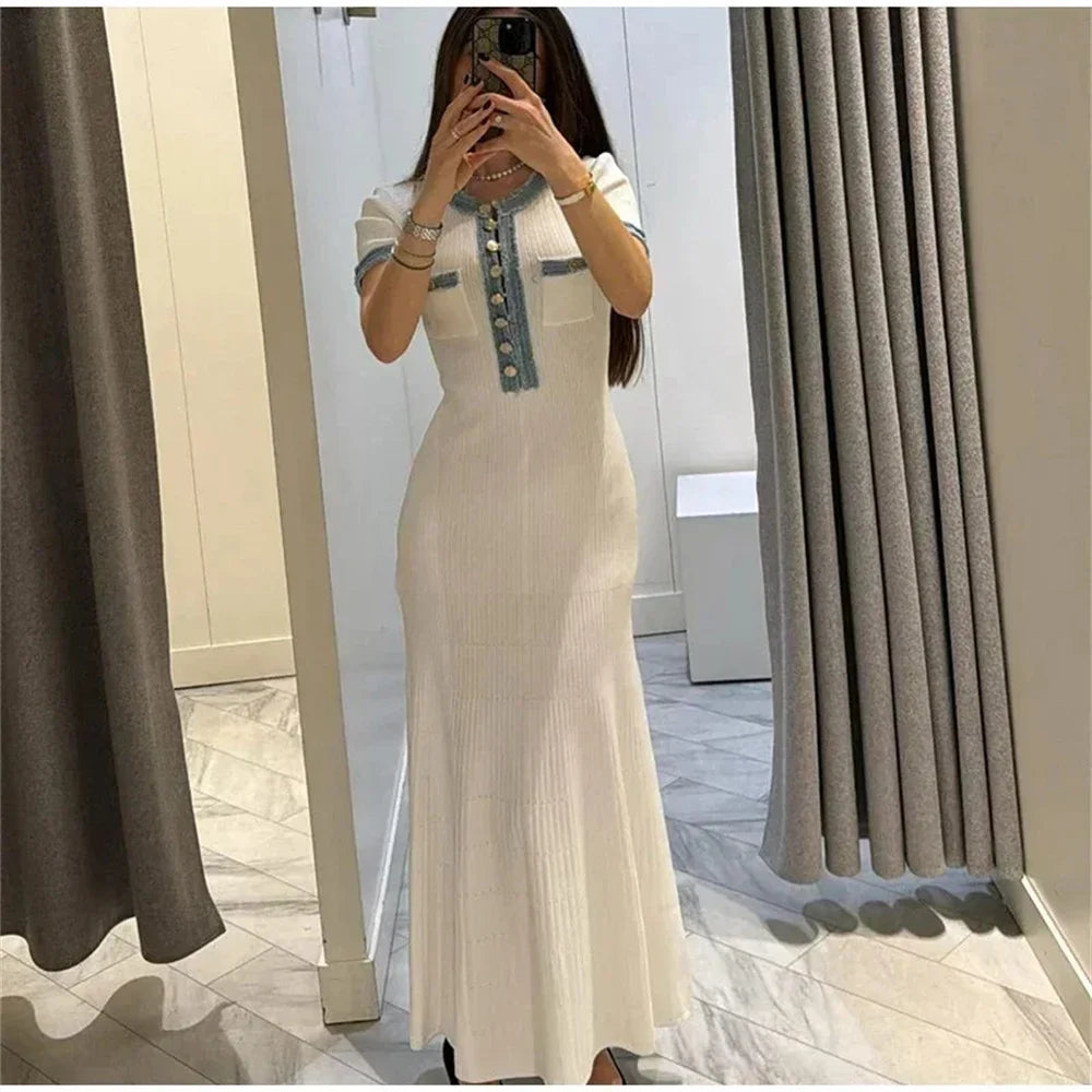 Elegant Contrasting Knit Maxi Dress for Women – Chic O-Neck Short Sleeve Bodycon Dress